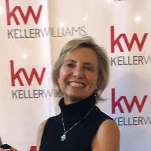 Meet your Posher, Val